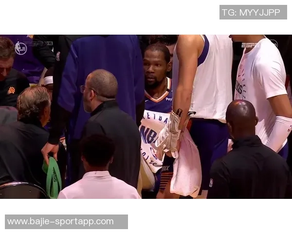 球迷反击KD自称主队一员KD回应接受现实的无奈