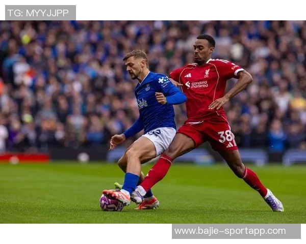 英超分析曼城主场强势击败切尔西曼联利物浦客场遭遇意外失分