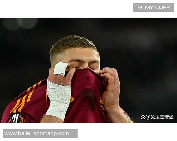 21岁弗格森开场18秒遭铲伤坚持6分钟被换下球队遭遇十场零进球困境