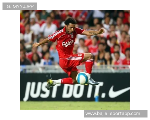 彭南特对利物浦不签右后卫表示失望希望球队能有替补球员坐板凳